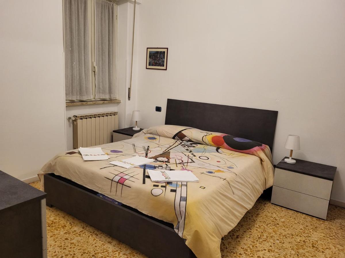 Apartamento Soggiorna Con Claudia Roma Exterior foto