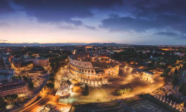Apartamento Soggiorna Con Claudia Roma Exterior foto